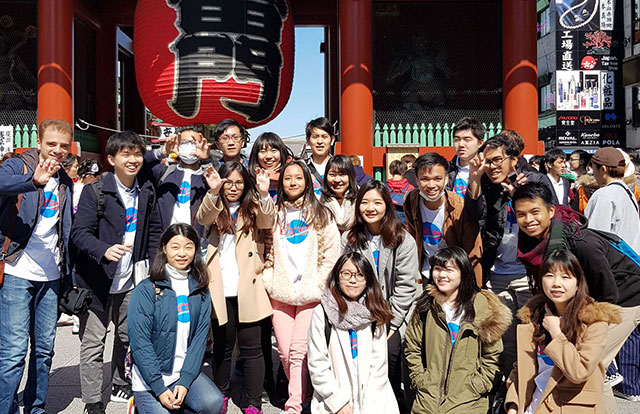 Sightseeing in Asakusa