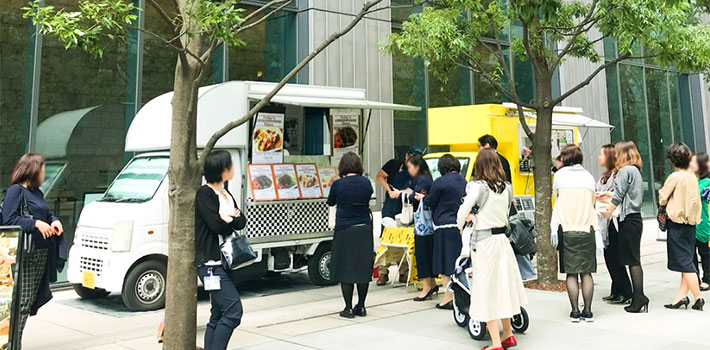 Food trucks to serve lunch