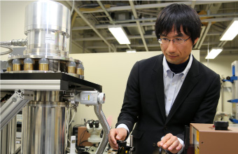 Associate Professor Quantum Nanoelectronics Research Center (QNERC) Department of Physical Electronics, Graduate School of Science and Engineering Yukio Kawano