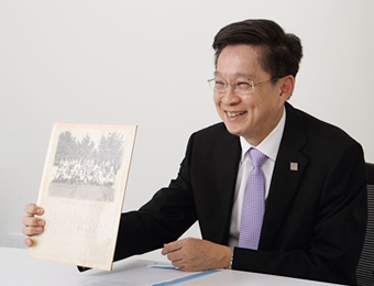 Professor Chong Tow Chong01