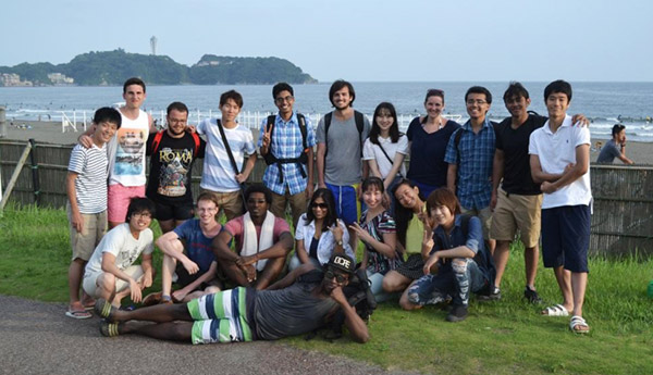 Visiting Enoshima with international students from TISA