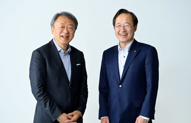 Kazuya Masu and Akira Ikegami