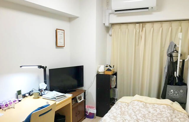 student's room, Minamishinagawa