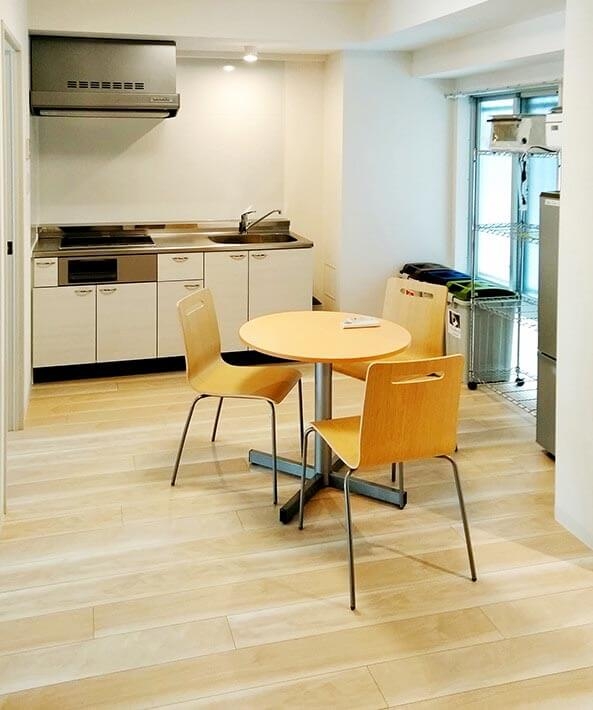 unit kitchen and dining area, Minamishinagawa House