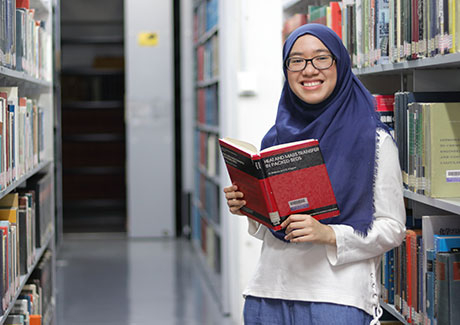 Shofiyah Sakinah , 1st year master's student in Chemical Science and Engineering, School of Materials and Chemical Technology.