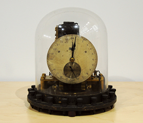 First model of Koga Quartz Clock, KQ1
