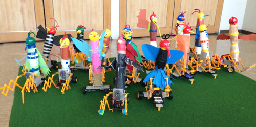Rooster robots made by children