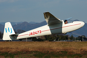 Glider (ka-6CR) towed by winch