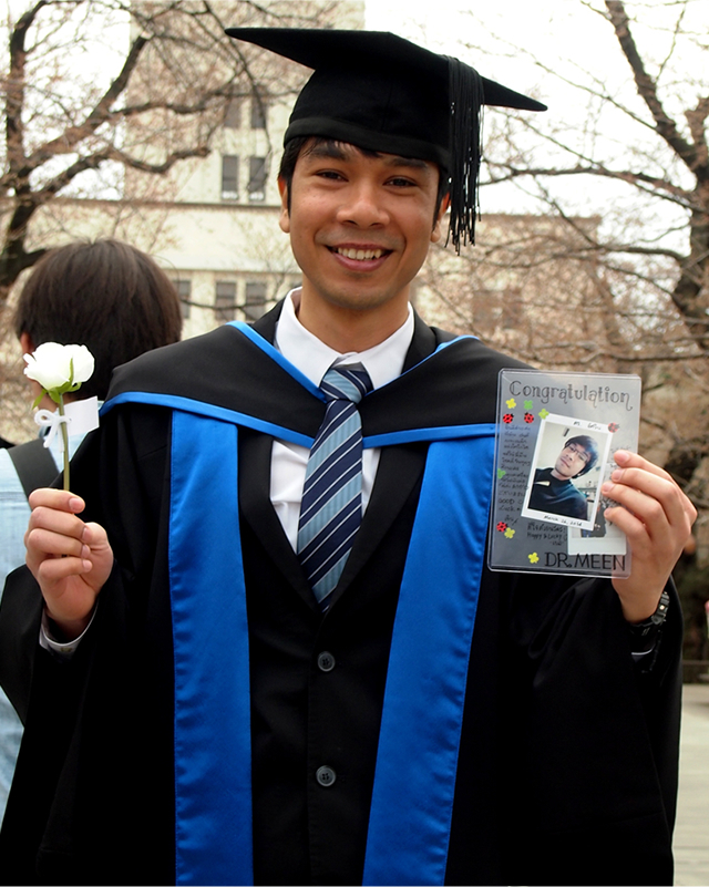 Dr. Salee at Tokyo Tech on graduation day