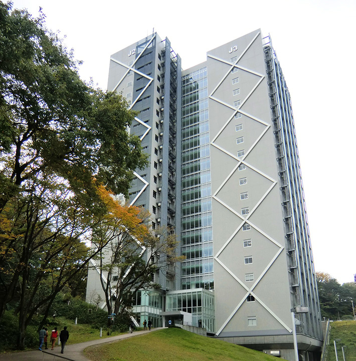 Tokyo Tech's J2 Building at Suzukakedai Campus