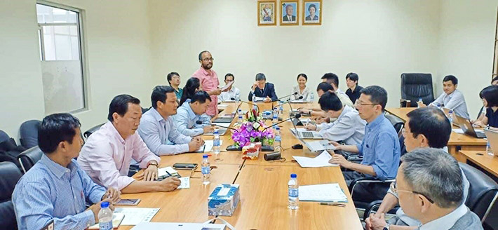 Meeting on the environmental management of Lake Tonle Sap at the Cambodian Tonle Sap Authority