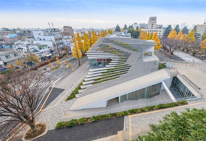 Hill-shaped architecture integrated into the campus