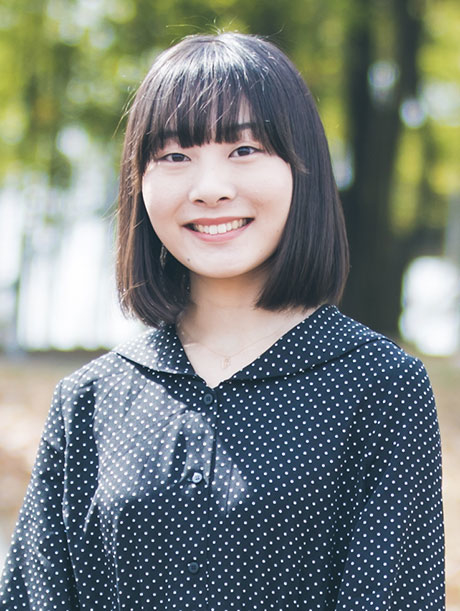 Minori Suzuki 