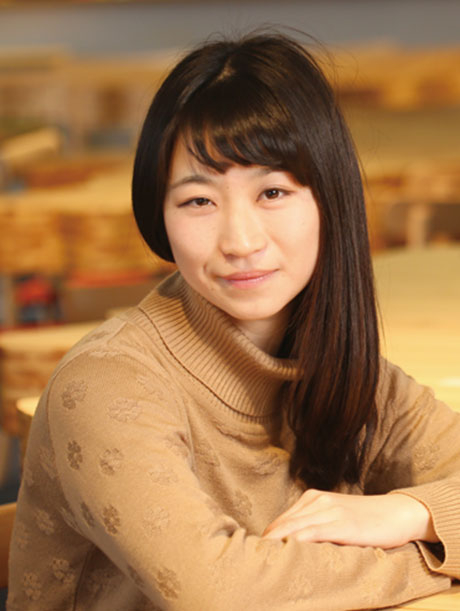 鏡味沙耶