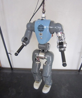 学内の研究室にて撮影したロボット 