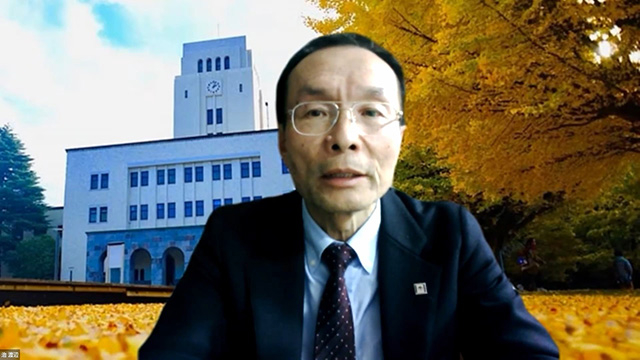 開会あいさつをする渡辺治 理事・副学長（研究担当）（研究・産学連携本部長）