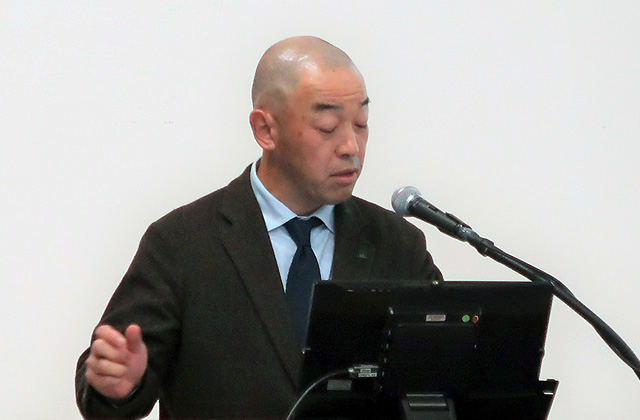 第1部登壇者：三原課長