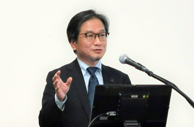 第1部登壇者:新田部門長