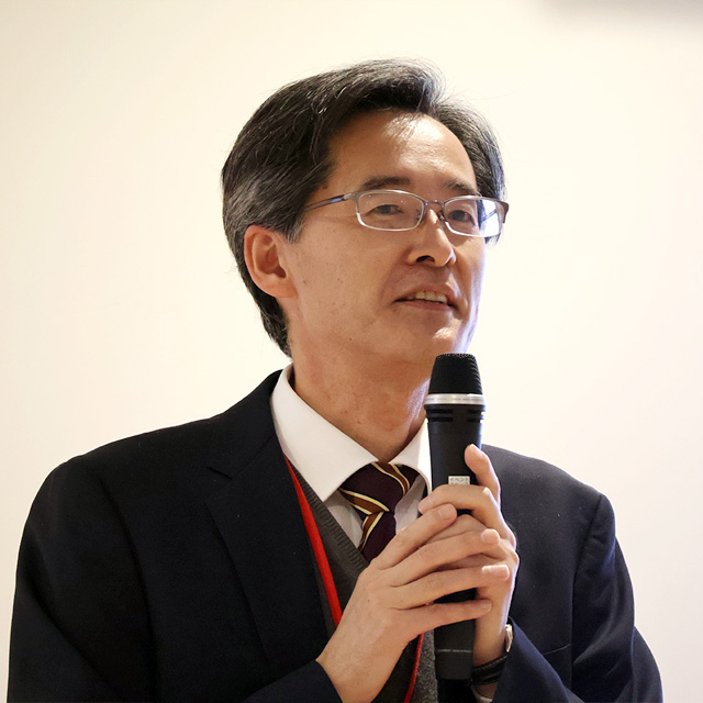 井村順一理事・副学長（教育担当）