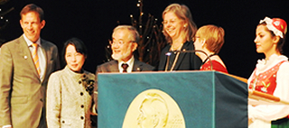 Professor Ohsumi gives Nobel Lecture in Stockholm