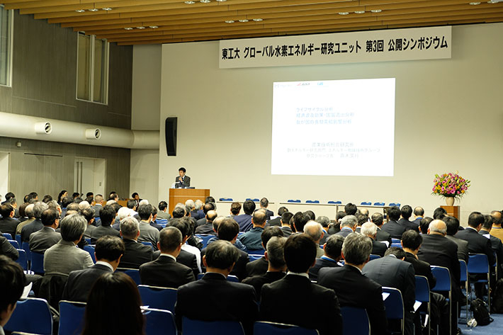 会場の様子