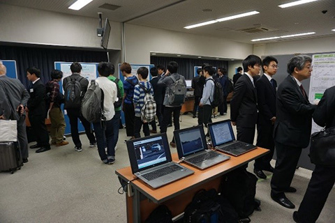 ポスター・デモ展示会の様子