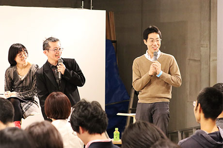 トークイベントで語り合う（左から）パフォーミングアーツプロデューサーの中村氏、東京藝大の八谷准教授と東工大の長谷川准教授