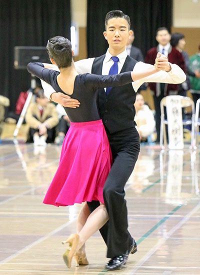 荻野新さん、鈴木瑶子さん