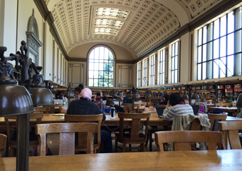 大学図書館