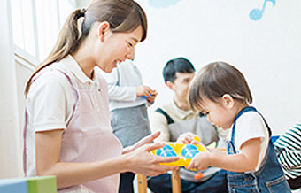 学内保育所「てくてく保育園」