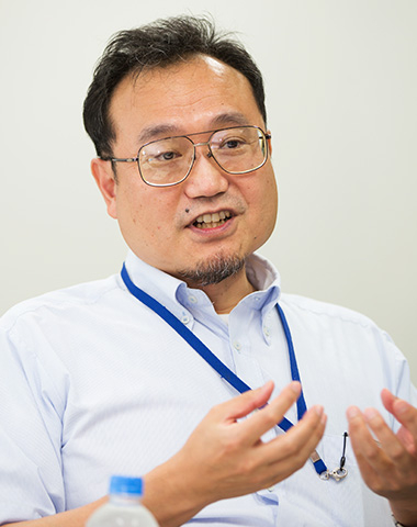 高橋邦夫教授
