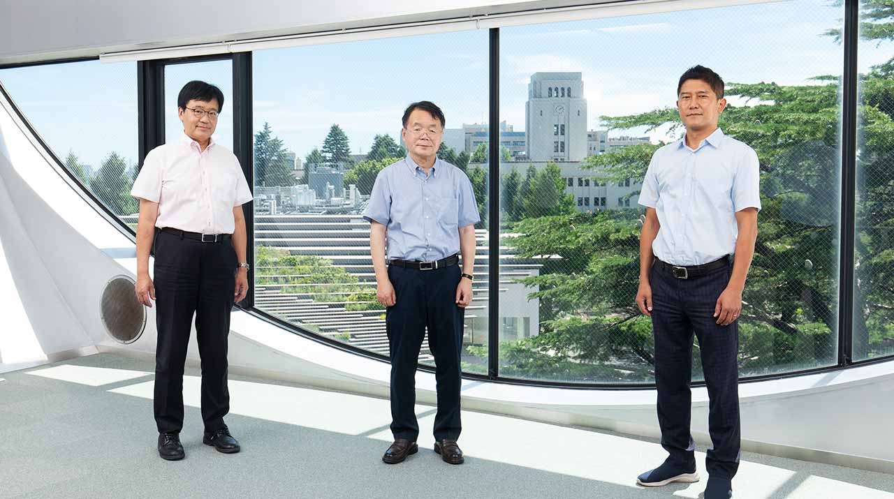 特集「未来をリードする人材の育成と学術・科学技術の発展」出てこい