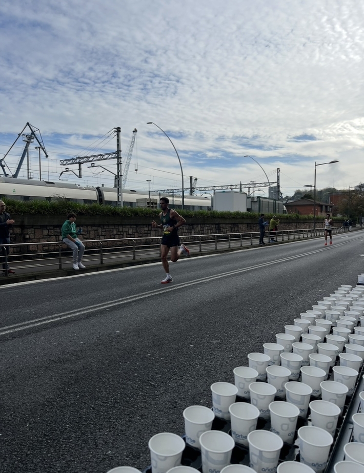 ボランティアでマラソンの給水