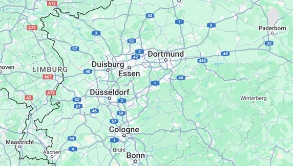 Duisburgと周りの都市のマップ（Google Mapから引用）